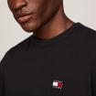 T-shirt Tommy Jeans Con Distintivo da uomo rif. DM0DM17995