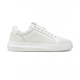 Scarpe Sneakers Calvin Klein Jeans In Pelle da uomo rif. YM0YM01124