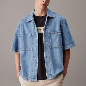 Camicia Calvin Klein Leans A Manica Corta In Jeans da uomo rif. J30J327512