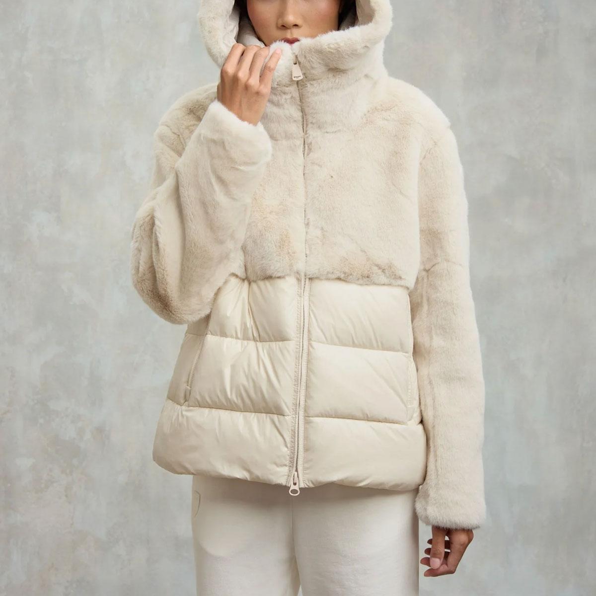 Giubbotto Giacca Blauer Nylon Con Pelliccia Eco Fanevil da donna rif. 25WBLDC02178-006646