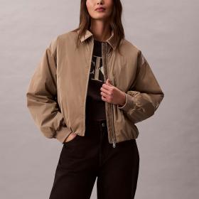 Giacca Giubbotto Calvin Klein bomber lucido taglio relaxed da donna rif. LV047E508G
