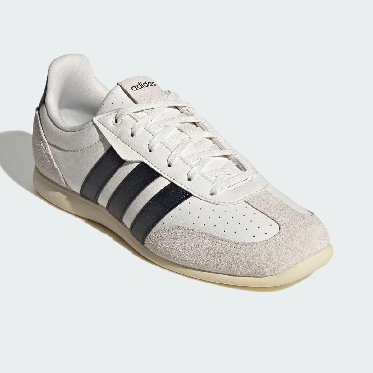 Scarpe Sneakers Adidas Barreda Lo Shoes da donna rif. KI6726
