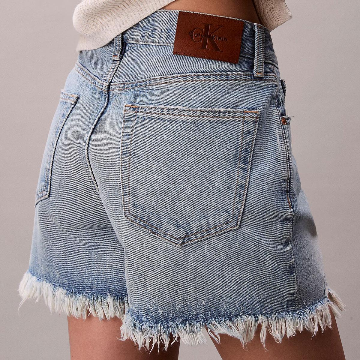 Bermuda Shorts Calvin Klein Jeans In Denim da donna rif. LV047F765G