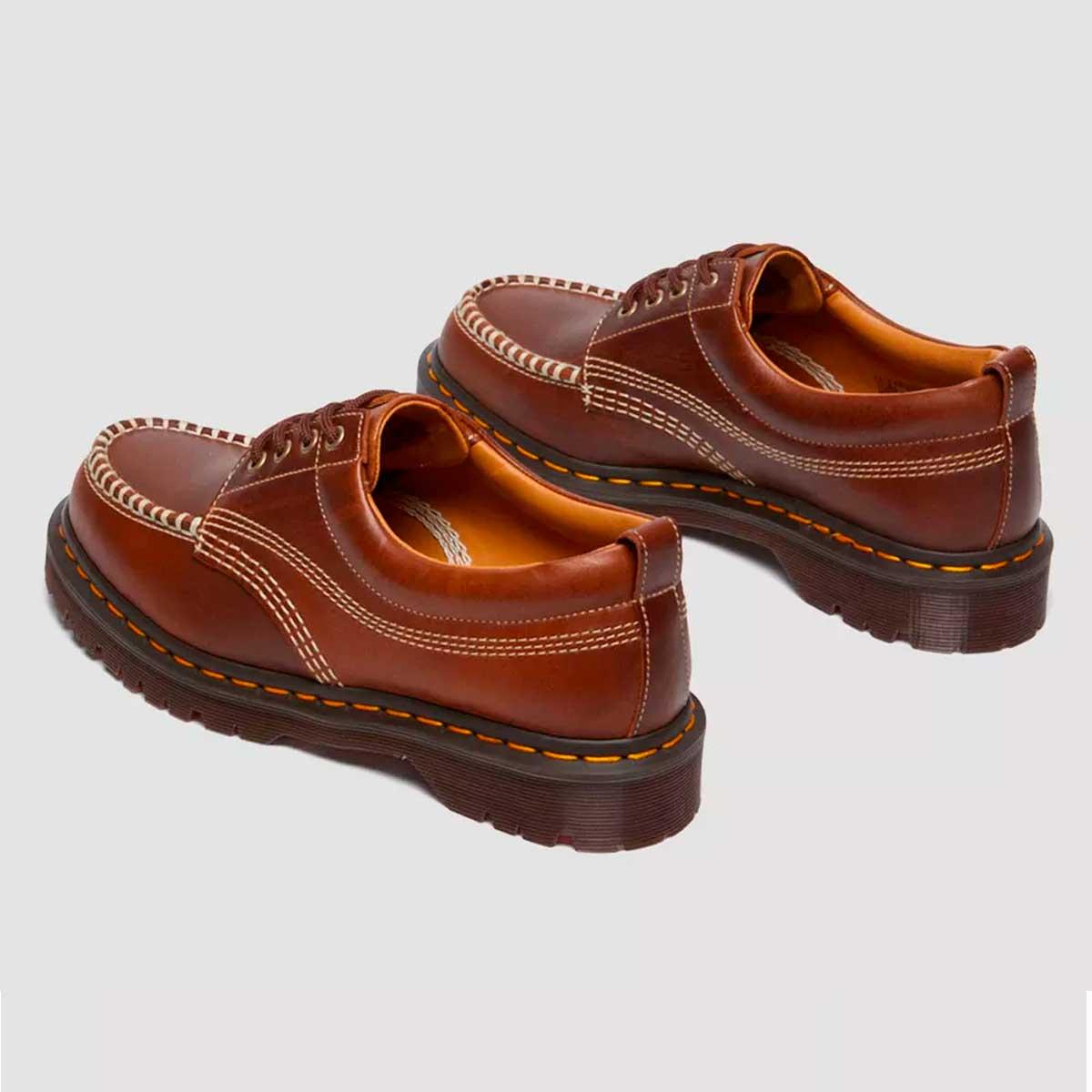 Scarpe Dr. Martens Lowell Moc Toe in Pelle da Uomo rif. 31817243