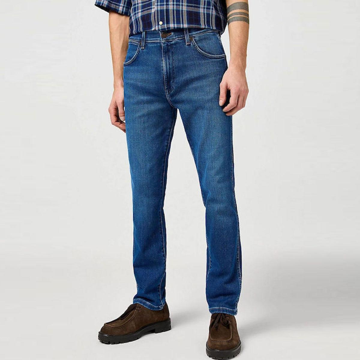 Pantaloni Jeans Wrangler In Denim da uomo rif. 112378853