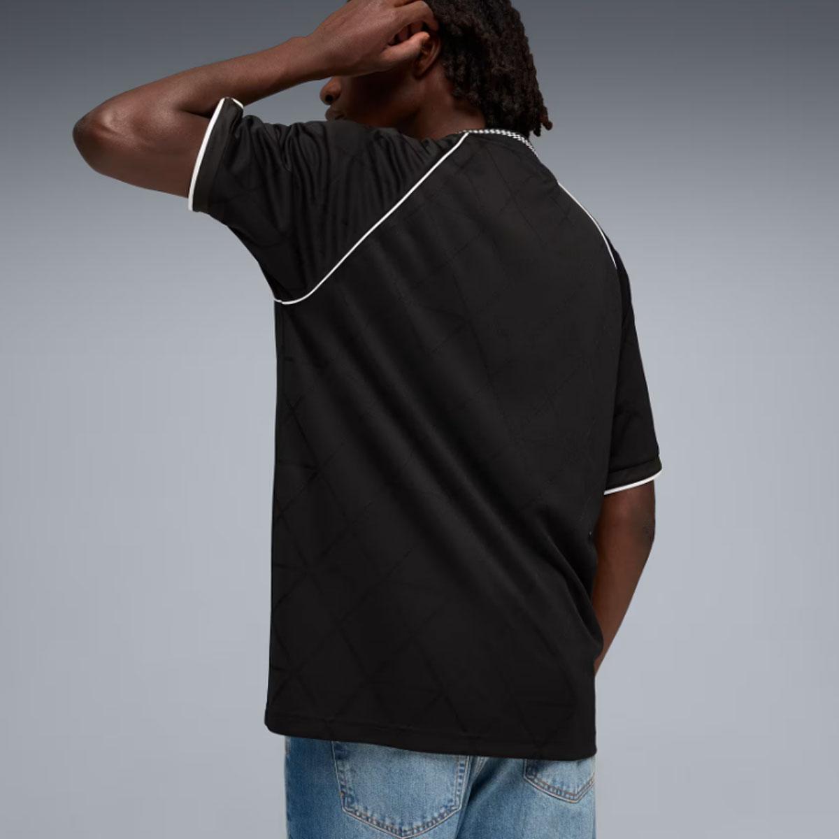 T-shirt Puma Essentials Con Logo da uomo rif. 692027