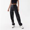 Pantaloni Calvin Klein Jeans In Similpelle da donna rif. J20J221385